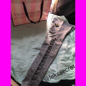 💓 Ripped “Pink” Leggings 💓